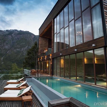 Uman Lodge Patagonia Chile Футалеуфу Экстерьер фото